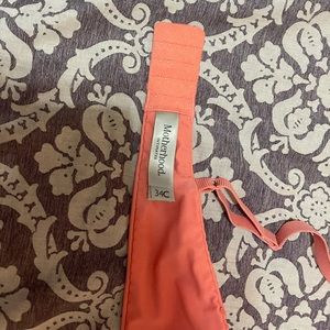 2 Maternity Nursing Bras Tried On once like new!